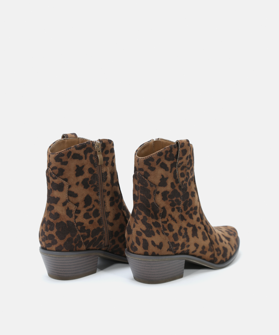 Botins cowboy estampado animal image number null